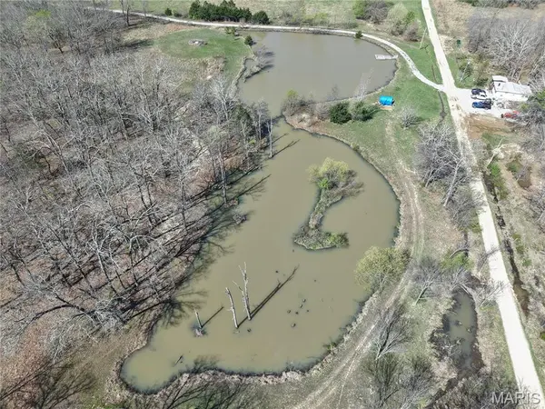 30422 Private Drive 6245, Edgar Springs, MO 65462
