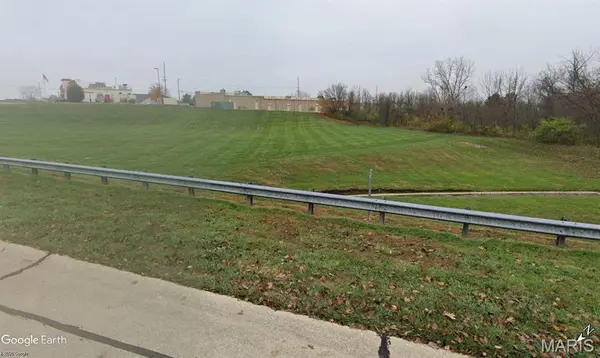 2695 Highway K, O'fallon, MO 63368