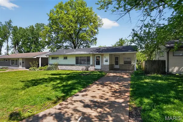 10112 Jett DR, St Louis, MO 63136