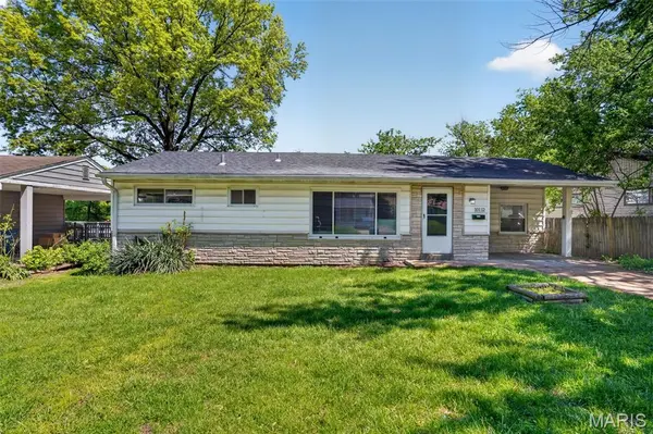 10112 Jett DR, St Louis, MO 63136