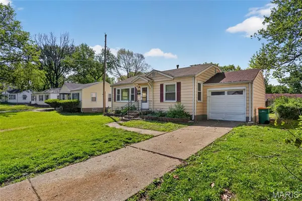 1124 Grenshaw DR, St Louis, MO 63137