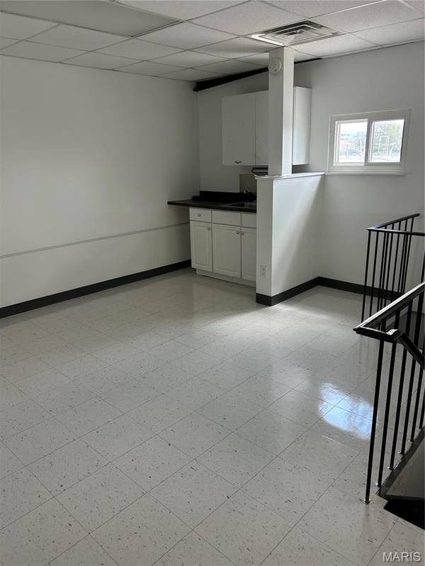 1327 Macklind AVE, St Louis, MO 63110