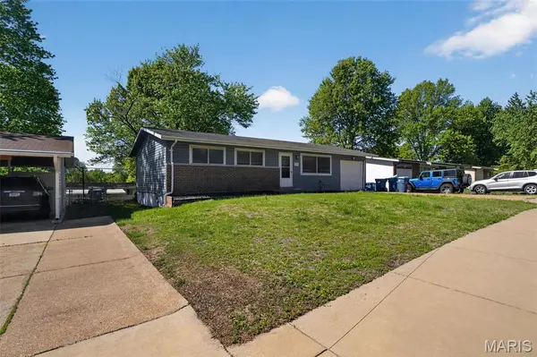 1752 Hudson RD, St Louis, MO 63136