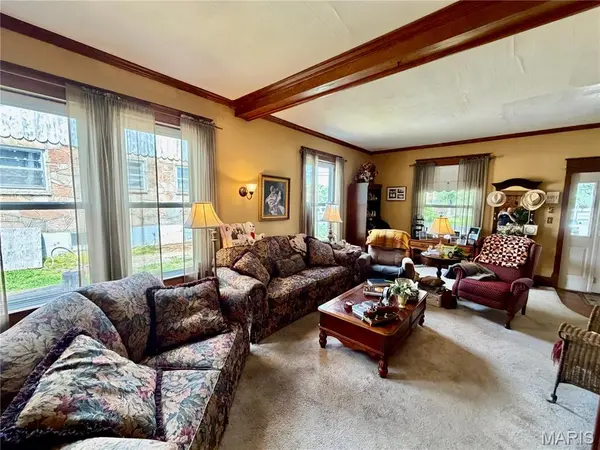 1 N Washington ST, Salem, MO 65560