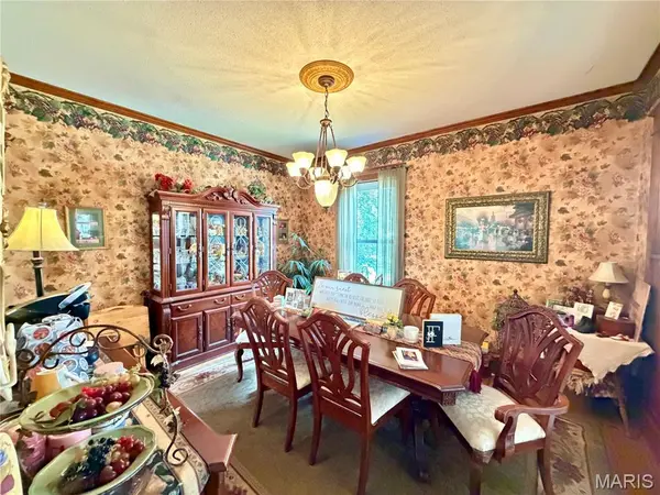 1 N Washington ST, Salem, MO 65560