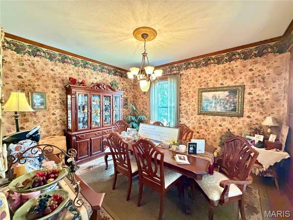 1 N Washington ST, Salem, MO 65560