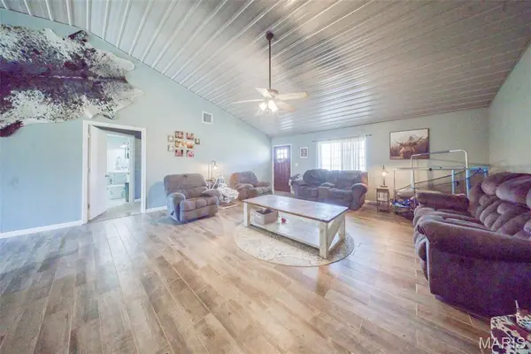 3014 County Road 2330, Salem, MO 65560