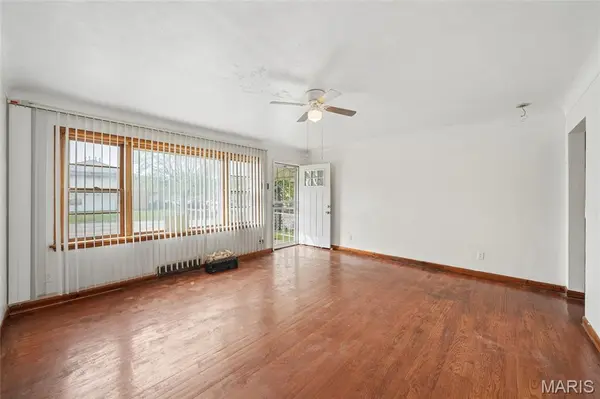 9299 Lucas And Hunt RD, St Louis, MO 63136