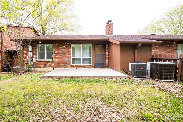 1330 N Sprigg ST #2, Cape Girardeau, MO 63701