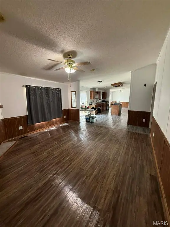 31 Country CV, Benton, MO 63736