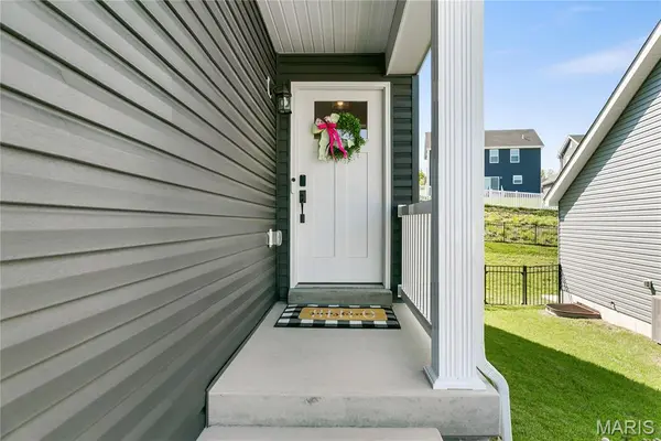 1016 Black Bear DR, House Springs, MO 63051