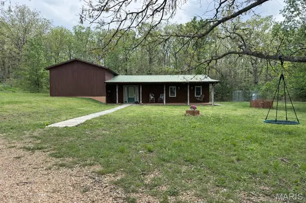 455 Cedar LN, Steelville, MO 65565