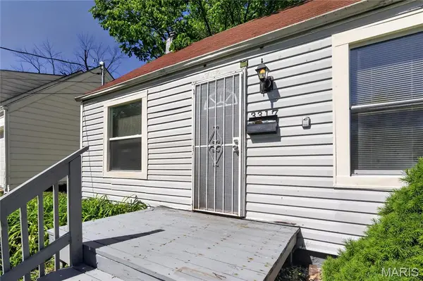 3317 Rex AVE, St Louis, MO 63114