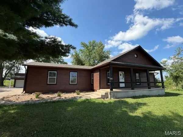 328 Booneslick RD, New Florence, MO 63363