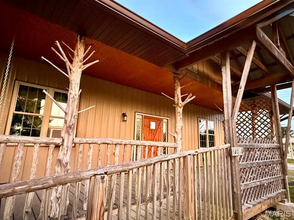 401 M- North Busch ST, Mountain Grove, MO 65711