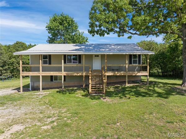 324 Third ST, Camdenton, MO 65020