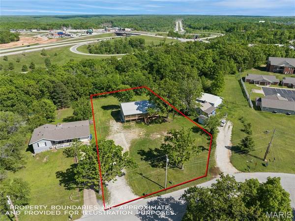 324 Third ST, Camdenton, MO 65020
