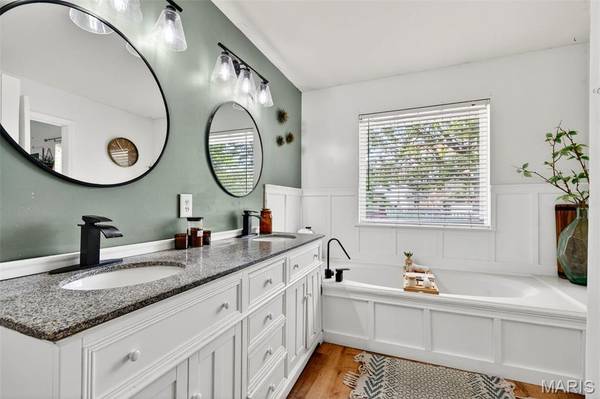 2705 Providence Ridge DR, Wentzville, MO 63385