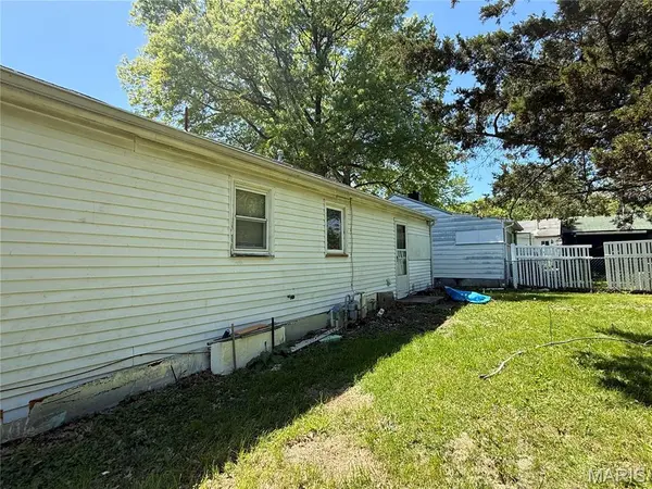 417 Lawrence ST, Montgomery City, MO 63361