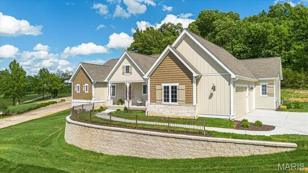 477 Parkview LN, Eureka, MO 63025