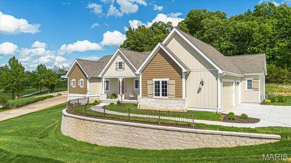 477 Parkview LN, Eureka, MO 63025