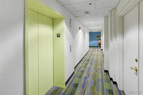 301 Broadway ST #2A, Cape Girardeau, MO 63701