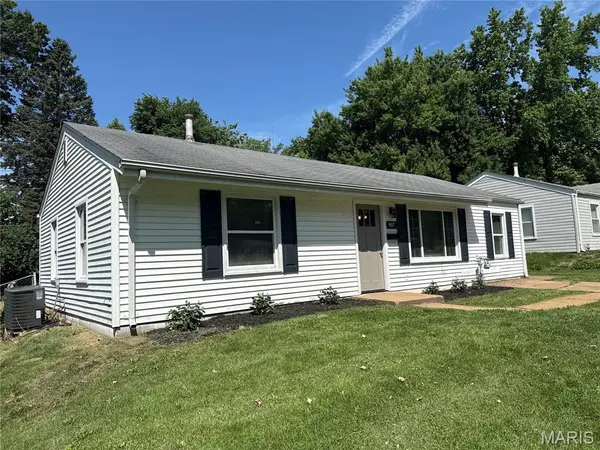 9857 Dennis DR, Unincorporated, MO 63136