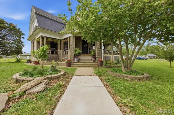 201 Main ST, Laddonia, MO 63352