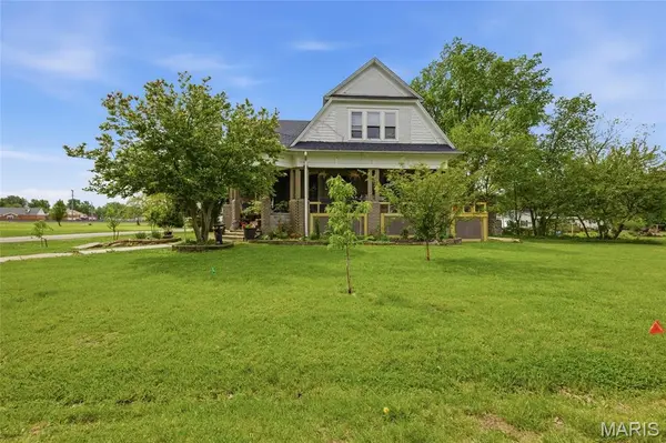 201 Main ST, Laddonia, MO 63352