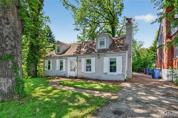 6906 Florian AVE, St Louis, MO 63121