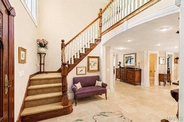 556 Oak Terrace DR, Farmington, MO 63640