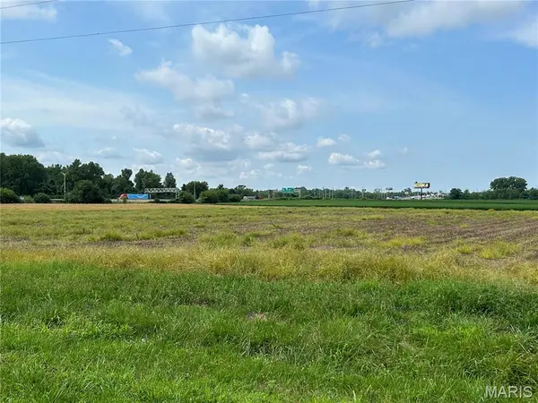 5500 Pocket RD, Cahokia, IL 62205