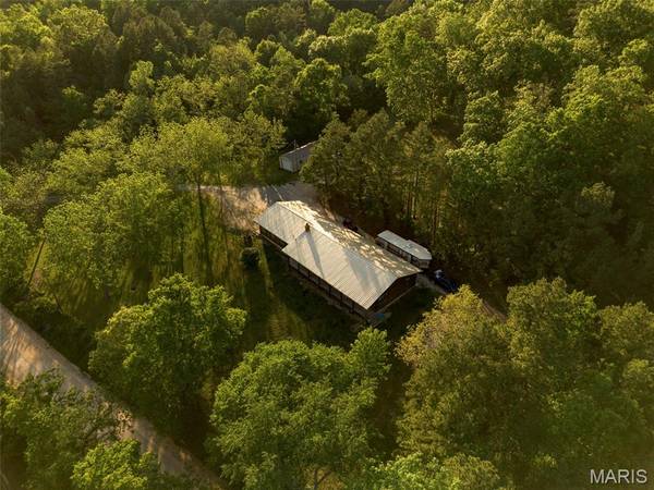 849 County Road 900, Bunker, MO 63629