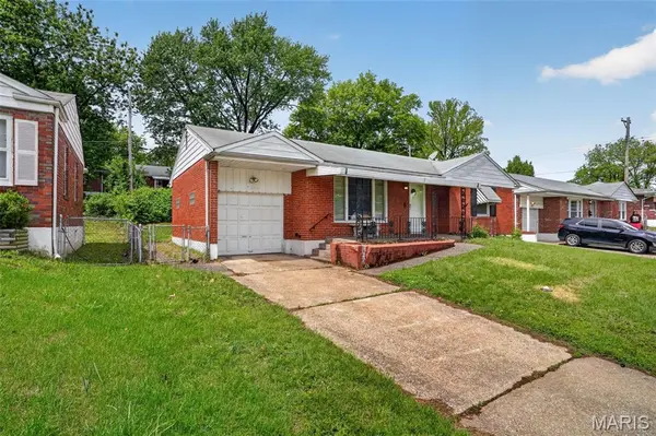 9243 Filibert DR, Bellefontaine Nghbrs, MO 63137
