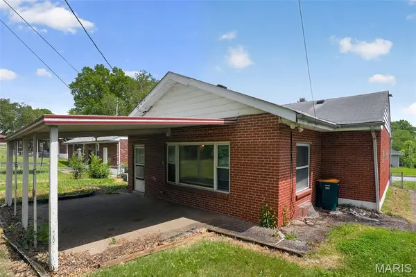 9243 Filibert DR, Bellefontaine Nghbrs, MO 63137