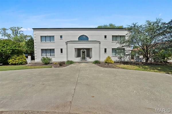 910 State Highway U, Caruthersville, MO 63830