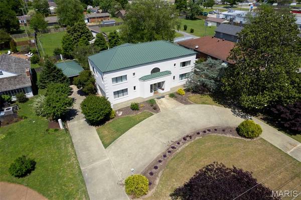 910 State Highway U, Caruthersville, MO 63830