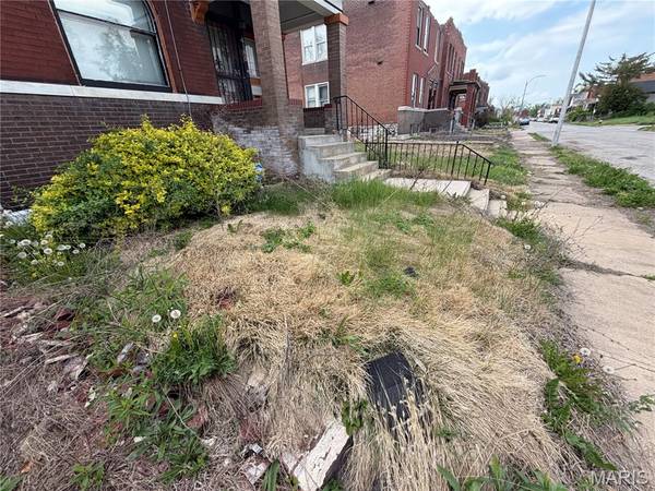 4180 Farlin AVE, St Louis, MO 63115