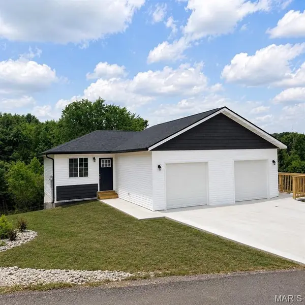16201 Haidyn RD #A & B, St Robert, MO 65584