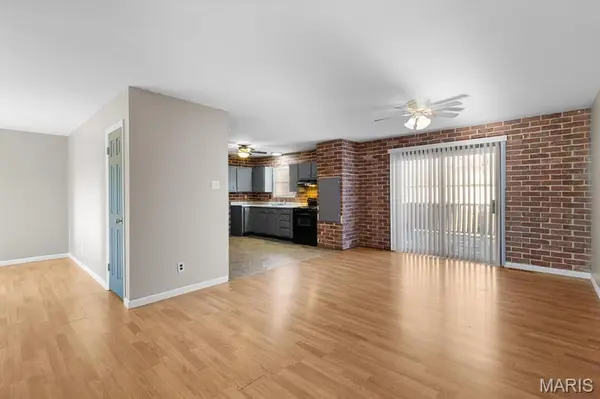 1155 Mullanphy RD, Florissant, MO 63031