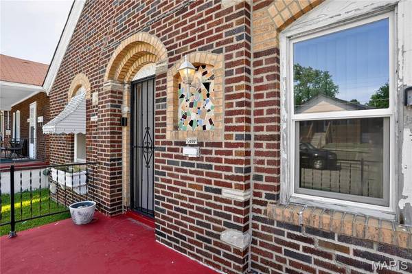 3502 West PL, St Louis, MO 63121