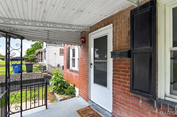 4115 Begg BLVD, St Louis, MO 63121