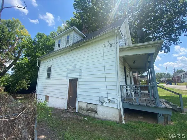 6213 Westerhoff AVE, St Louis, MO 63121