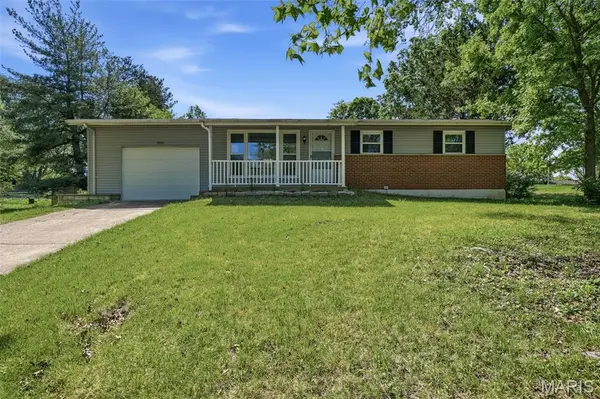 3026 Nettie DR, Unincorporated, MO 63129