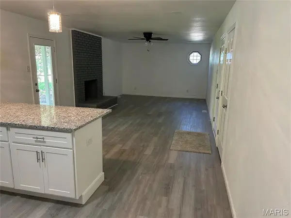 763 Wagon Ridge DR, Fenton, MO 63026