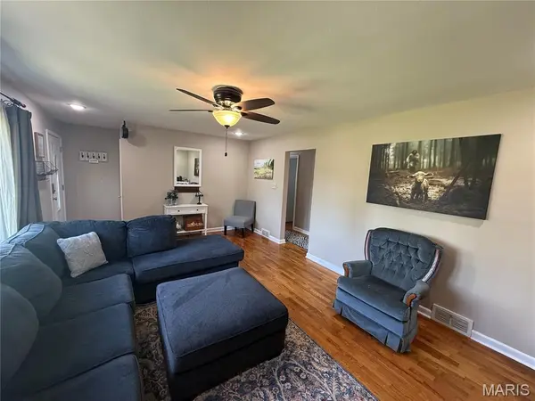 2637 Hopper RD, Cape Girardeau, MO 63701