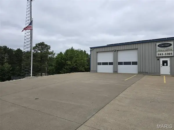 151 Independence DR, Union, MO 63084