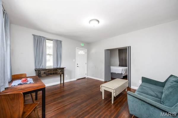 223 N Jefferson ST, Mascoutah, IL 62258