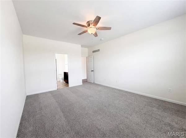 1034 Sweet River DR, St Paul, MO 63366