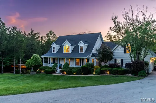 327 Hickory Spring LN, Union, MO 63084